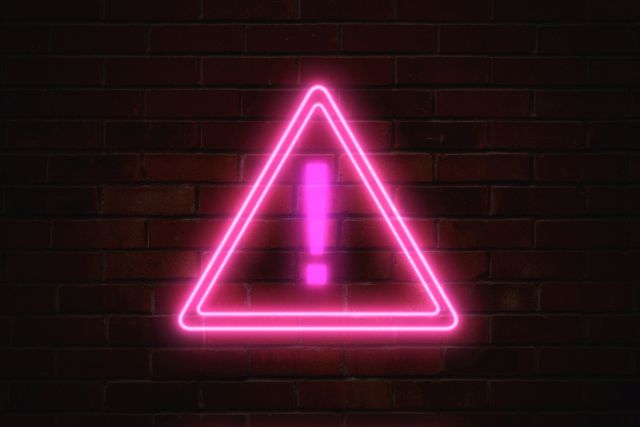 ネオンの注意マーク